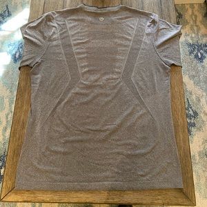 Mens lululemon long sleeved shirt